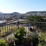 Nepe Apartmán *