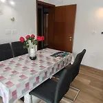Nepe Apartmán *