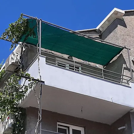 Nepe Apartment