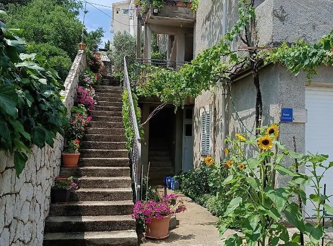 Nepe Appartement *